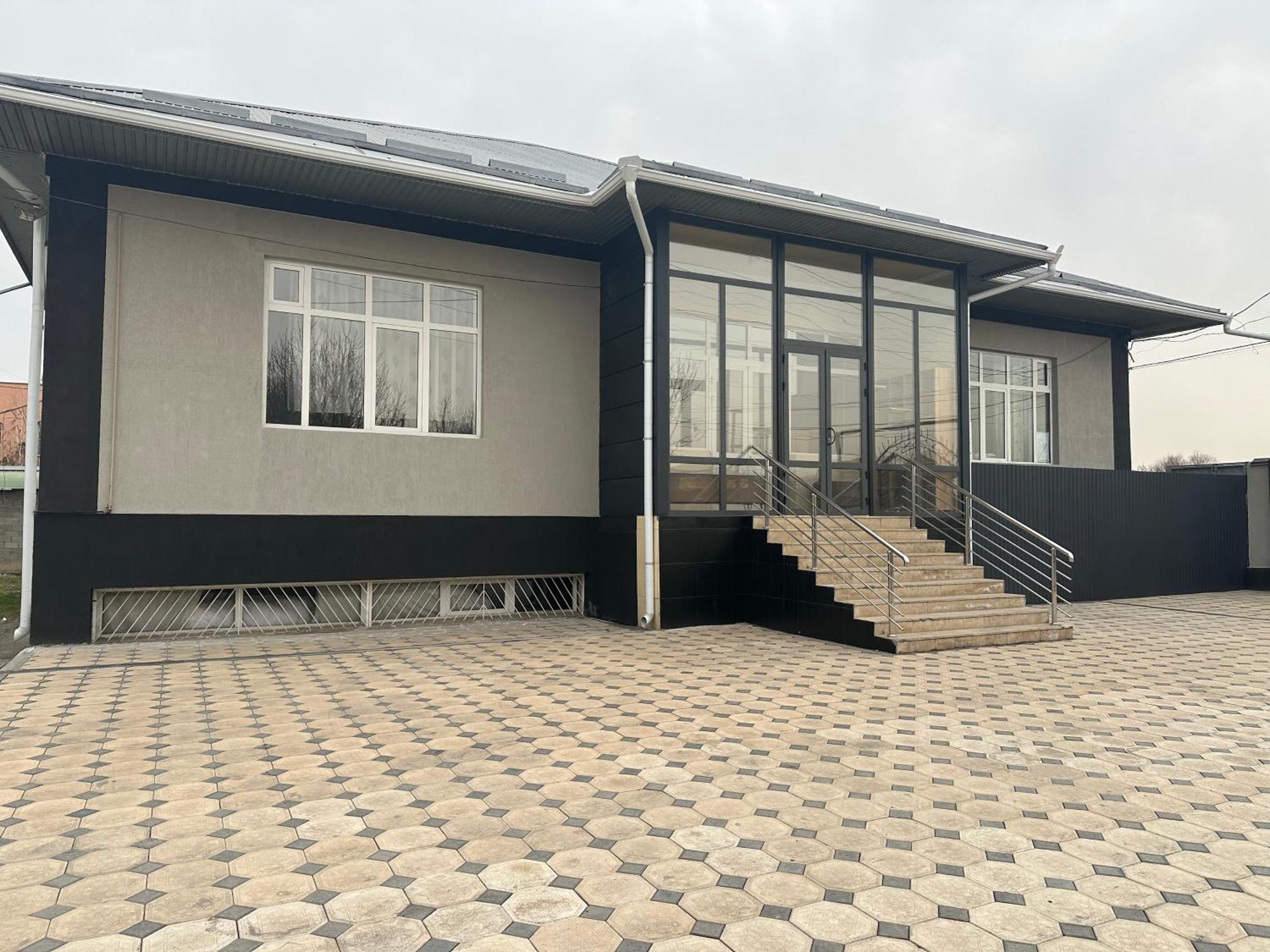 Sunny Hostel Ош Экстерьер фото